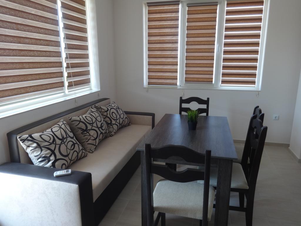 Capuccino Guest Apartments - Free Parking And Wi-Fi Sunny Beach Eksteriør billede