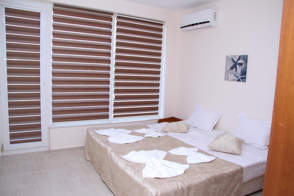 Capuccino Guest Apartments - Free Parking And Wi-Fi Sunny Beach Eksteriør billede