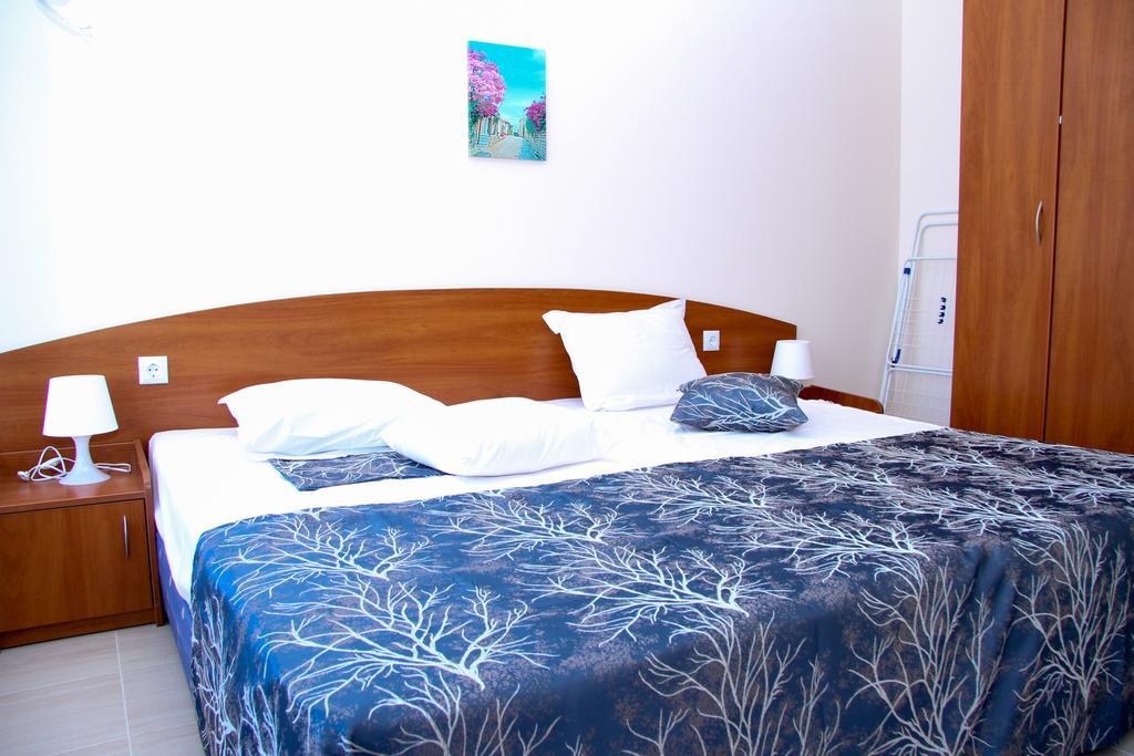 Capuccino Guest Apartments - Free Parking And Wi-Fi Sunny Beach Eksteriør billede