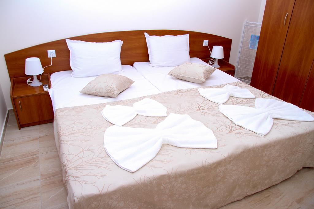 Capuccino Guest Apartments - Free Parking And Wi-Fi Sunny Beach Eksteriør billede