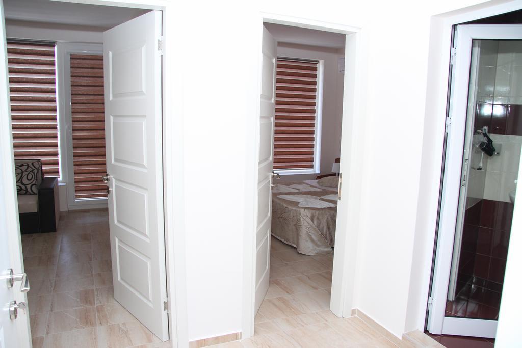 Capuccino Guest Apartments - Free Parking And Wi-Fi Sunny Beach Eksteriør billede