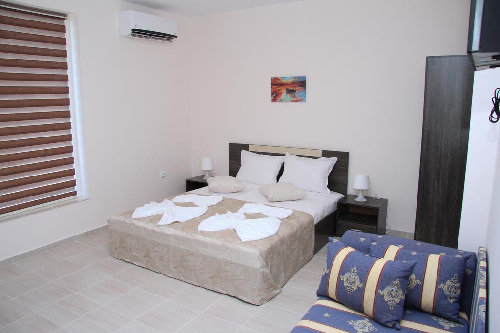 Capuccino Guest Apartments - Free Parking And Wi-Fi Sunny Beach Eksteriør billede