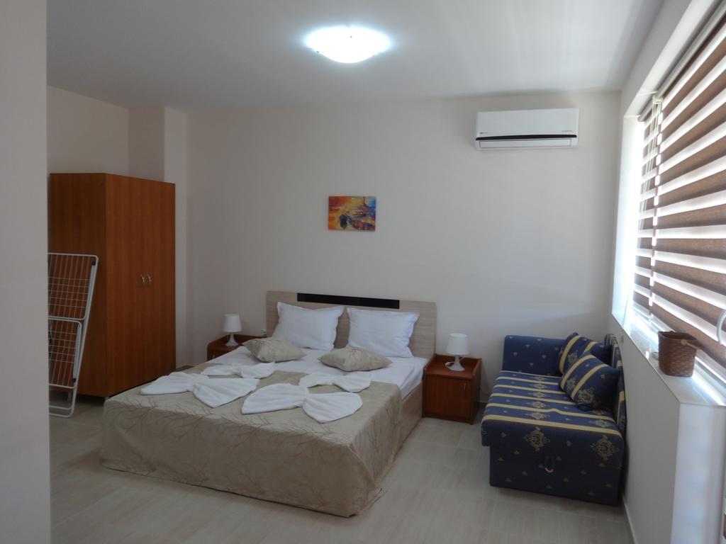 Capuccino Guest Apartments - Free Parking And Wi-Fi Sunny Beach Eksteriør billede