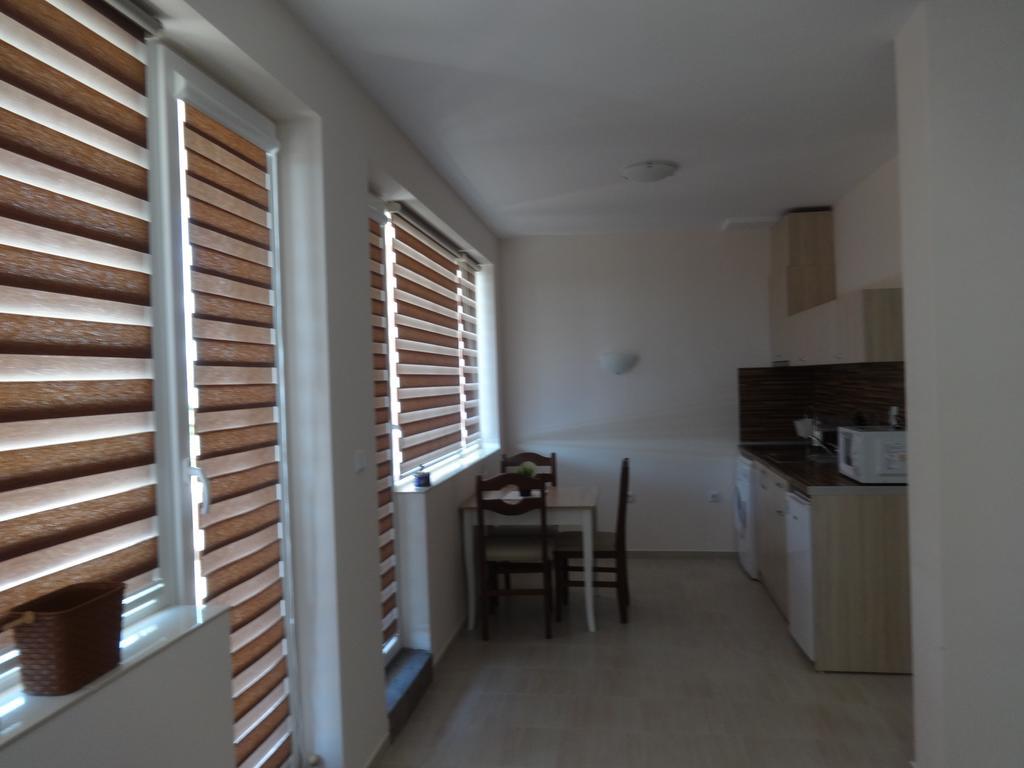 Capuccino Guest Apartments - Free Parking And Wi-Fi Sunny Beach Eksteriør billede