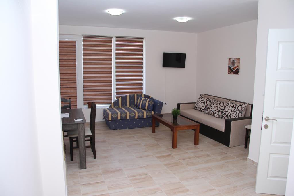 Capuccino Guest Apartments - Free Parking And Wi-Fi Sunny Beach Eksteriør billede