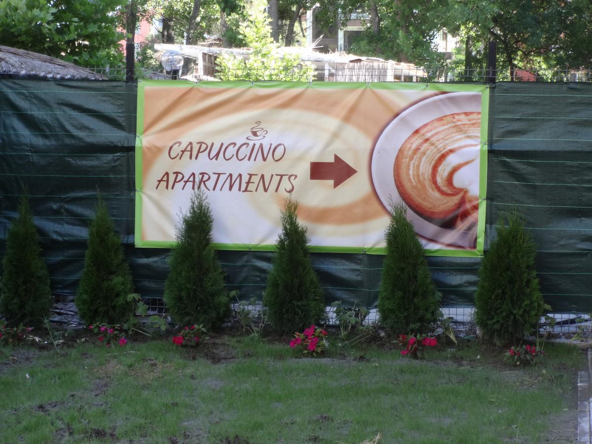 Capuccino Guest Apartments - Free Parking And Wi-Fi Sunny Beach Eksteriør billede