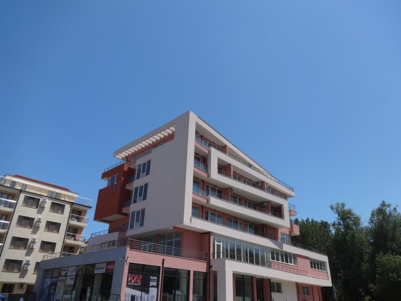 Capuccino Guest Apartments - Free Parking And Wi-Fi Sunny Beach Eksteriør billede