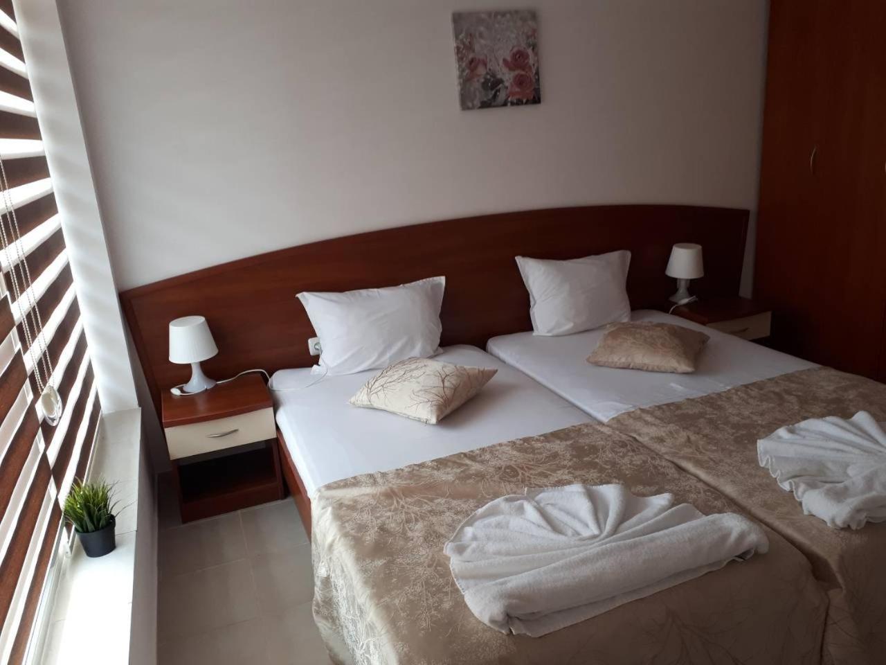 Capuccino Guest Apartments - Free Parking And Wi-Fi Sunny Beach Eksteriør billede